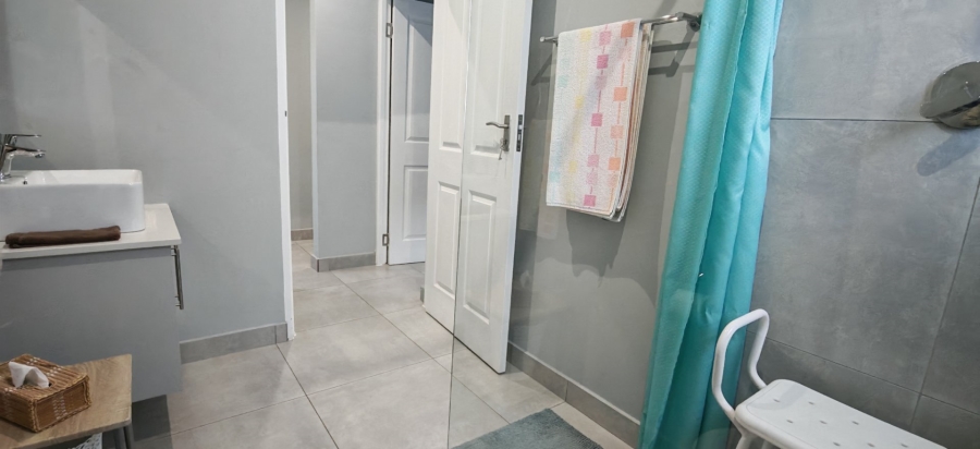 3 Bedroom Property for Sale in Dana Bay Western Cape